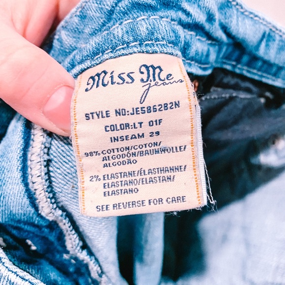 Miss Me Jeans RARE with embellished pockets Bootcut Flare Fit - Picture 10 of 13